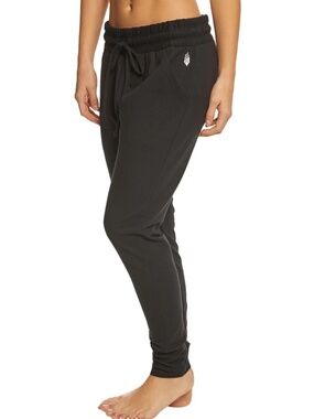 Free People Movement Sunny Skinny Sweat Pants Joggers Black - Size Medium